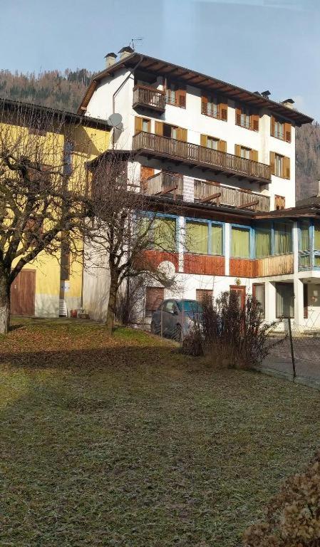 Casa Renzo - Dolomiti - Trentino Apartment Мецано Екстериор снимка